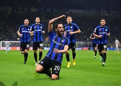 中超赛程吃紧,国际米兰今晨单刀错失,压力陡增,赛程密集仍需轮换 中超赛程吃紧,国际米兰今晨单刀错失,压力陡增,赛程密集仍需轮换