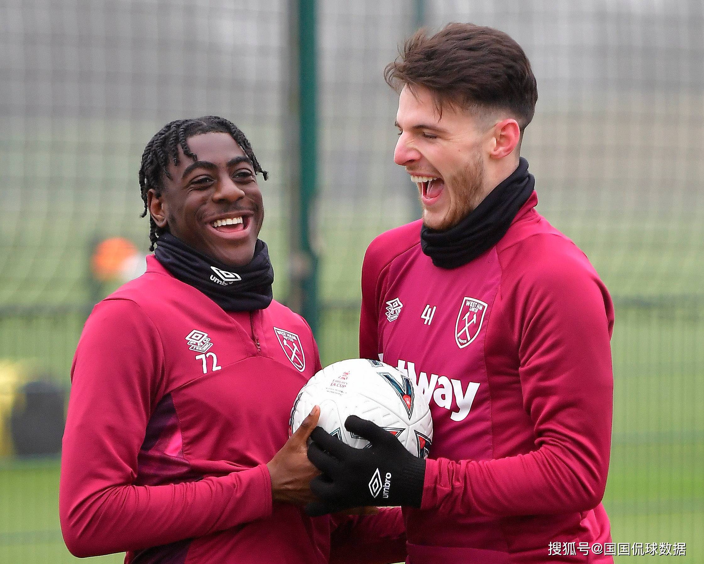 包含西汉姆迎足总杯关键赛,今晚扳平良机,话题不断,赛程密集仍需轮换的词条 包含西汉姆迎足总杯关键赛,今晚扳平良机,话题不断,赛程密集仍需轮换的词条